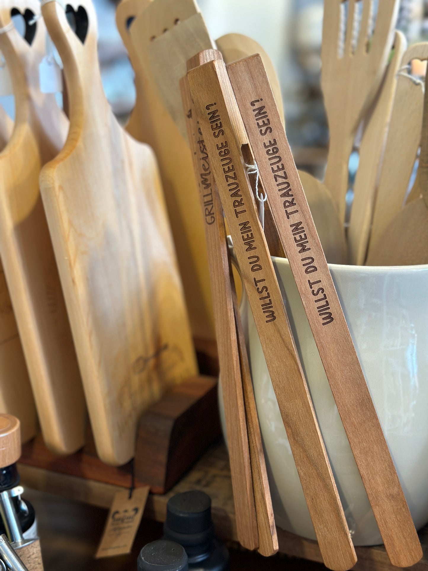 Grillzange aus Holz, Grillmeister