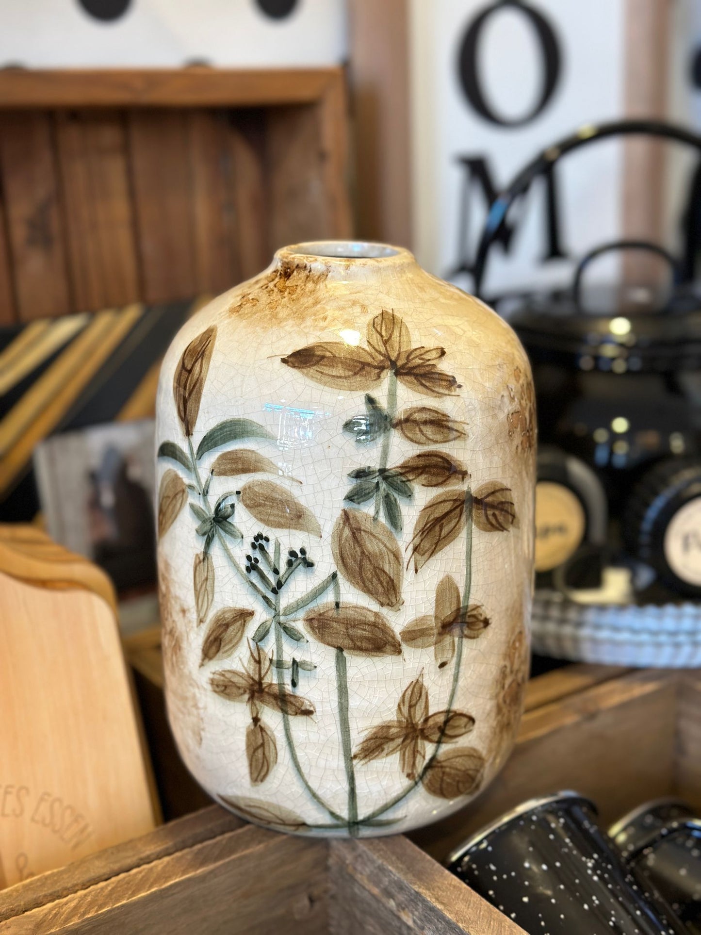 Vase Keramik mit einem floralen Muster.