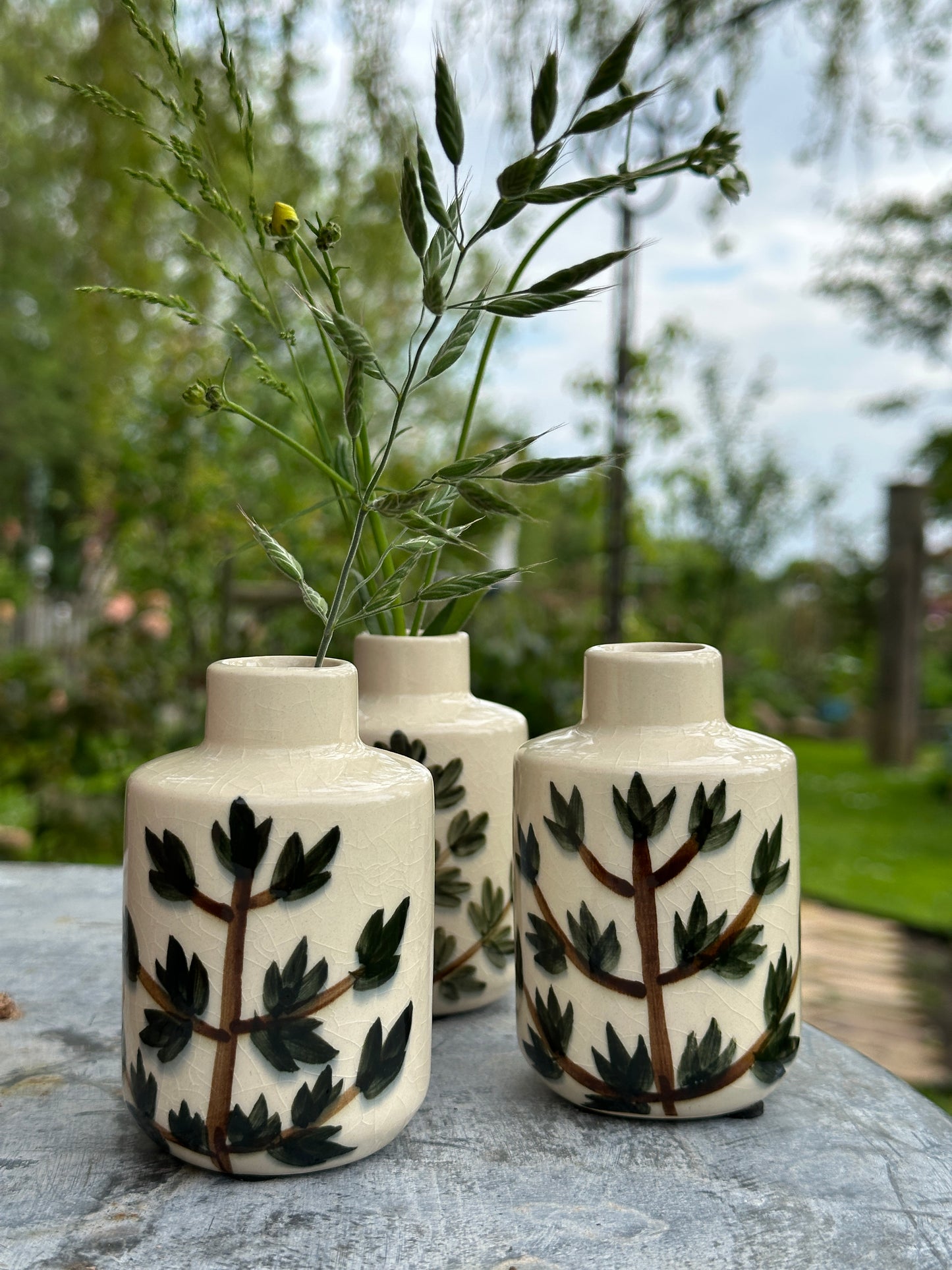 Blumenvase Vase, mit handgemalten Zweigmuster, klein aus Keramik