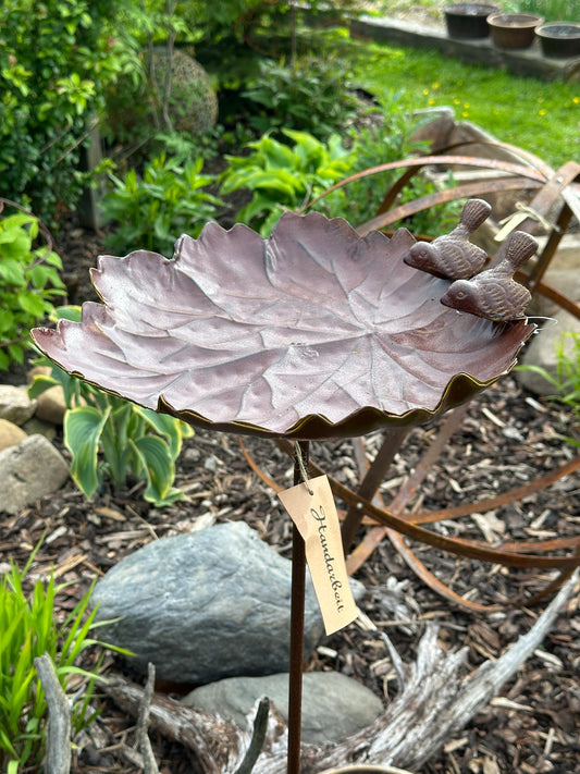 Blatt/ Vogelfutterhalter/ Stecker/ Wassertränke