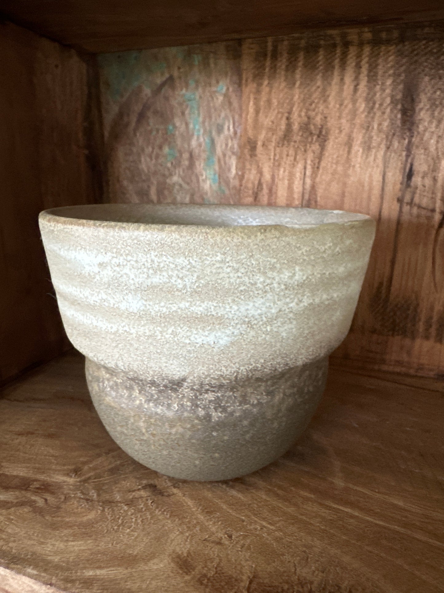 Becher, beige/grau