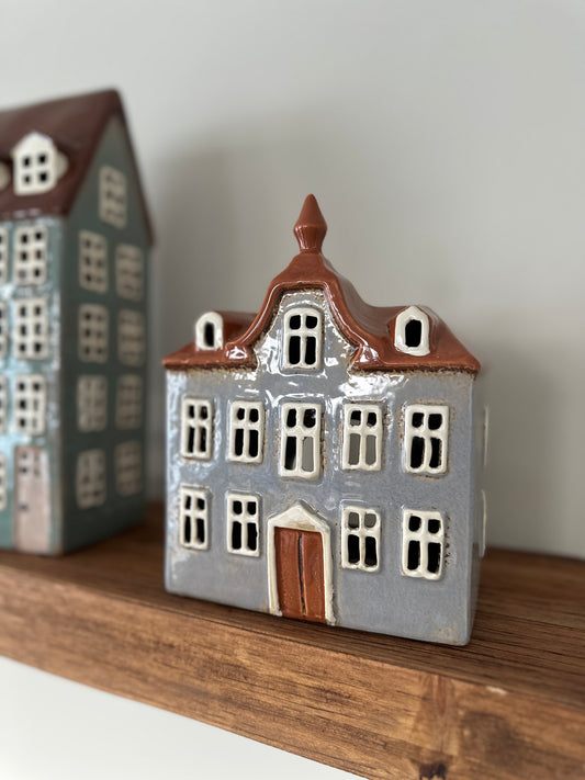 Haus aus Keramik