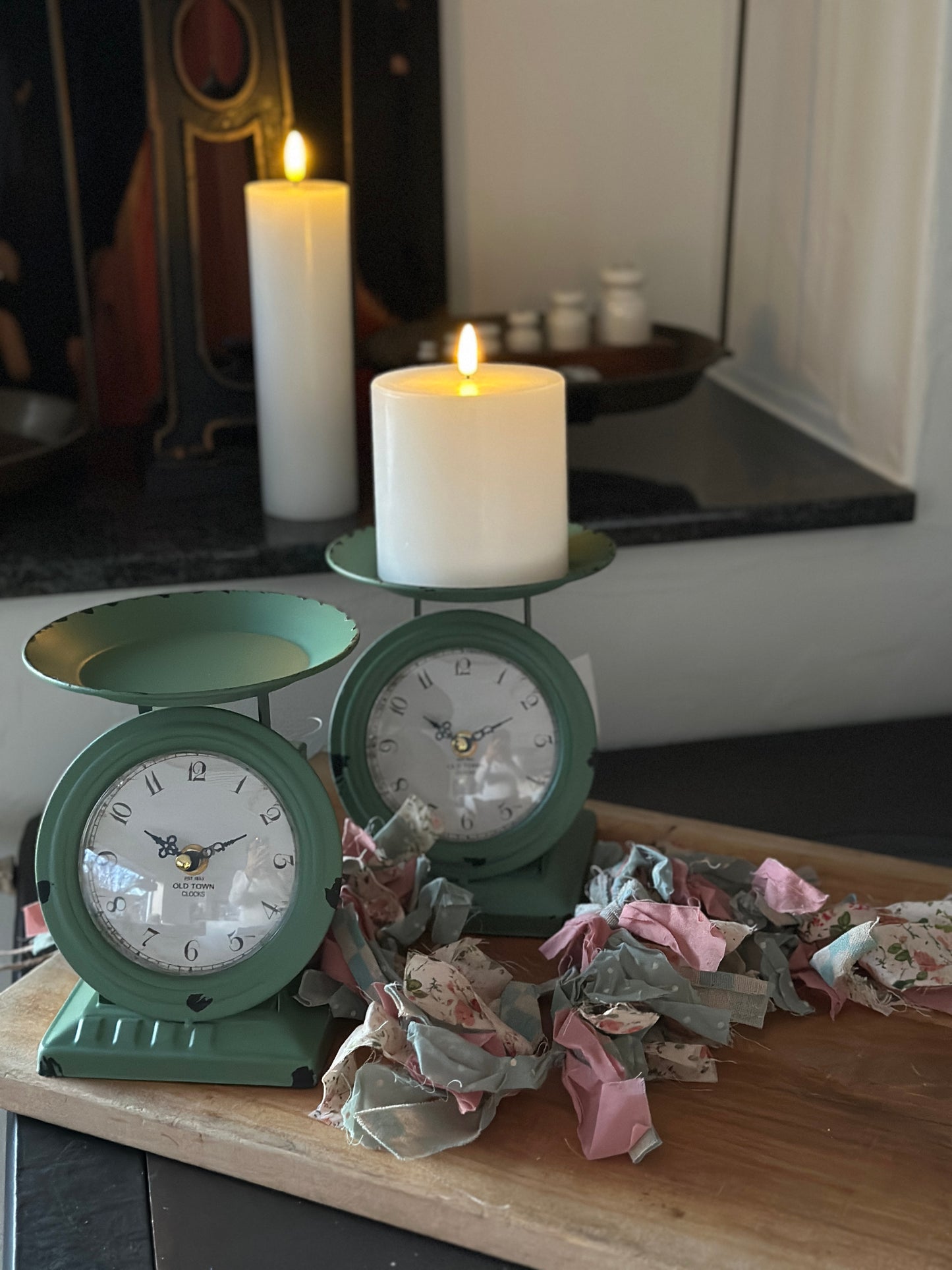 Altstadt-Uhr /Deko Waage, Vintage grüne Altstadt- Uhr