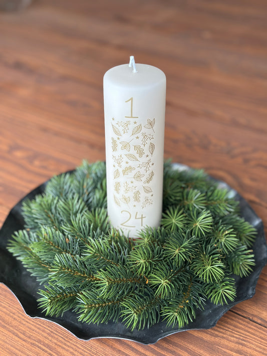 Adventskerze weiß/gold