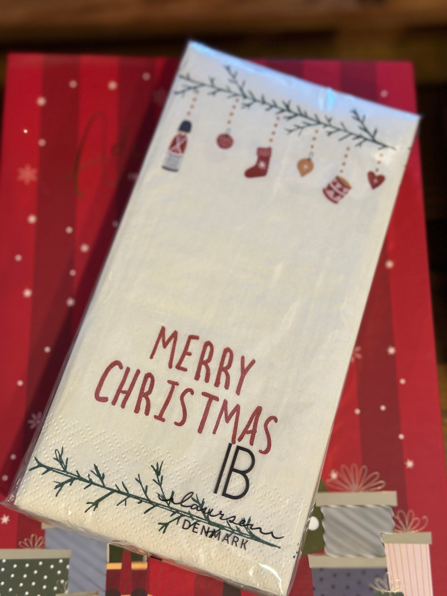 Servietten 16 Stück. 3- lagig 40x40cm.