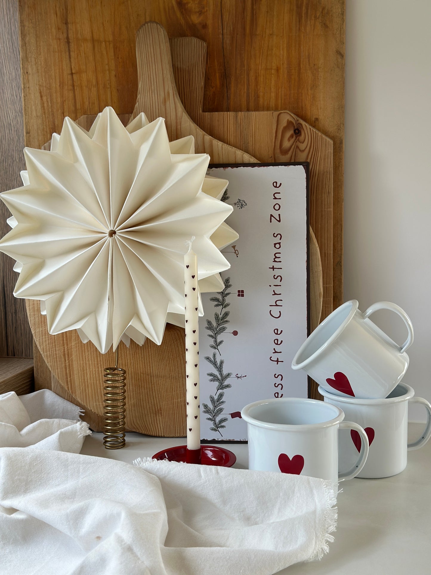 Baumspitze /Christbaum Spitze mit messingfarbenem Halter aus Eisen, gefertigt aus Papier