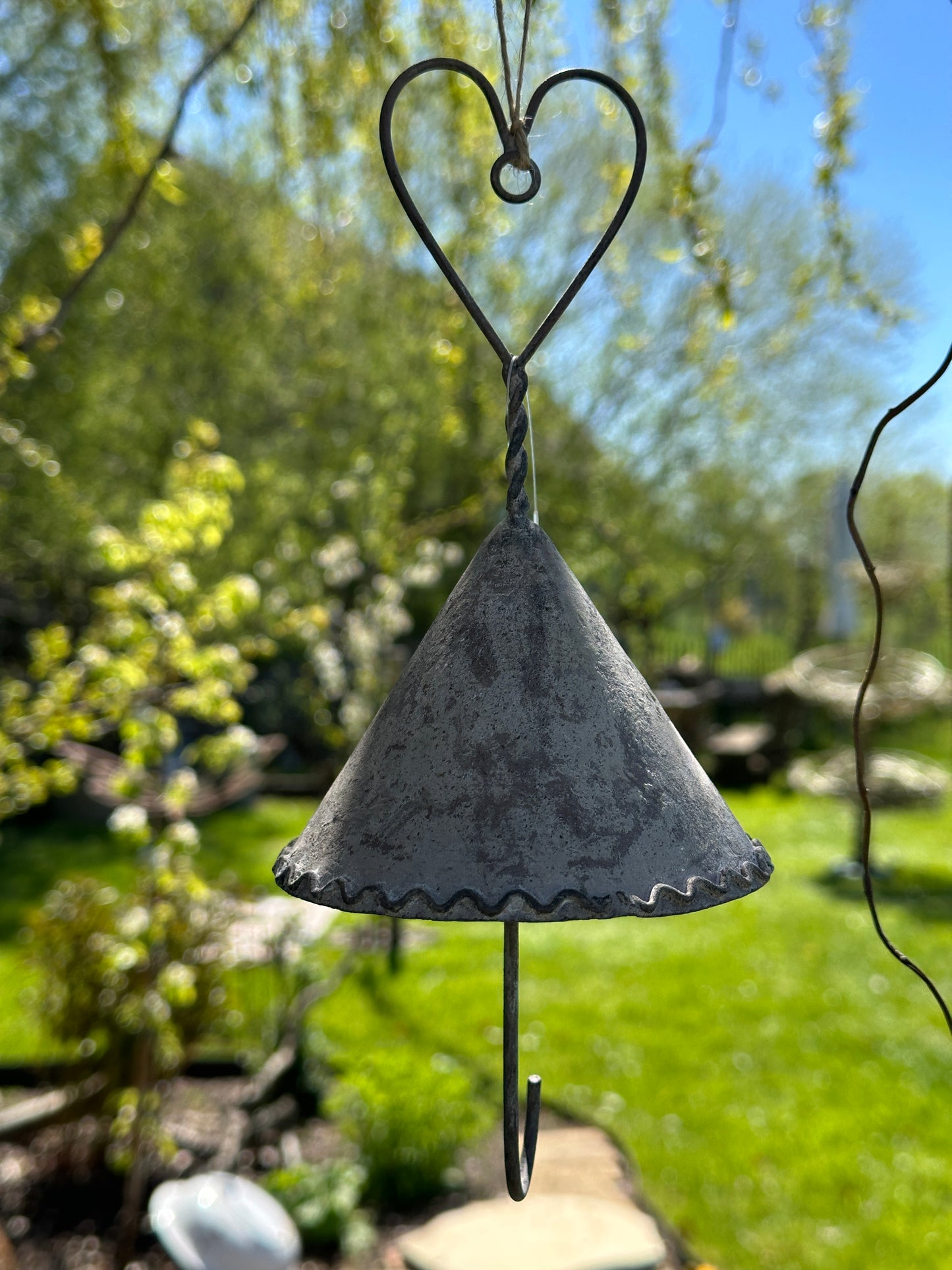 Vogelfutterhalter/ grau