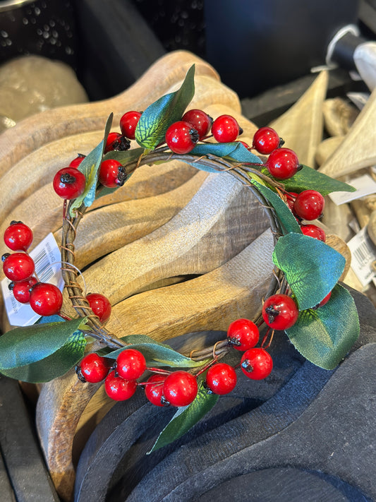 Kränzchen mit roten Beeren, Kunst