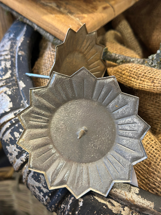 Kerzenhalter aus Metall