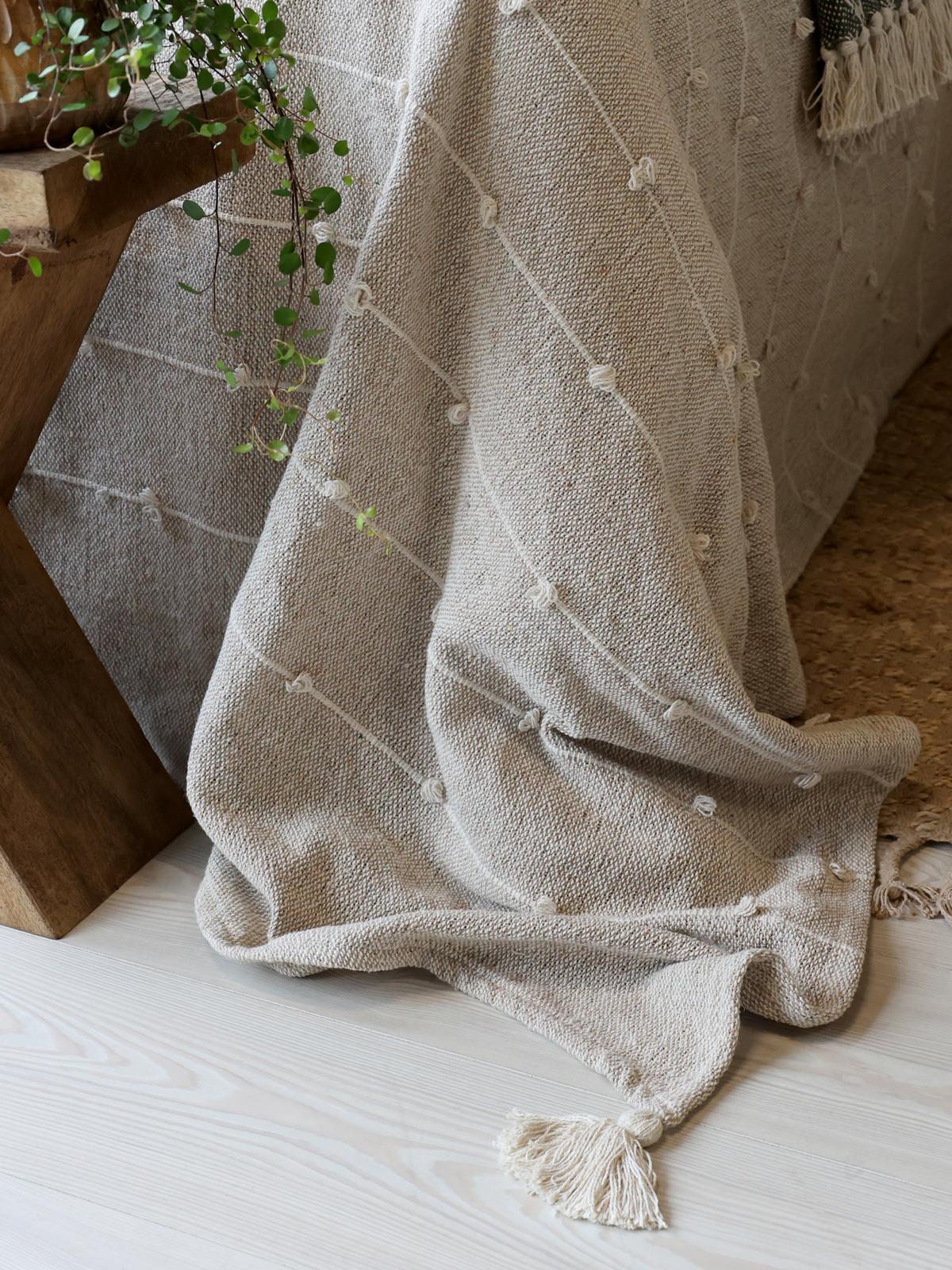 Bettdecke Garnüberschuss, 260x240cm. Latte